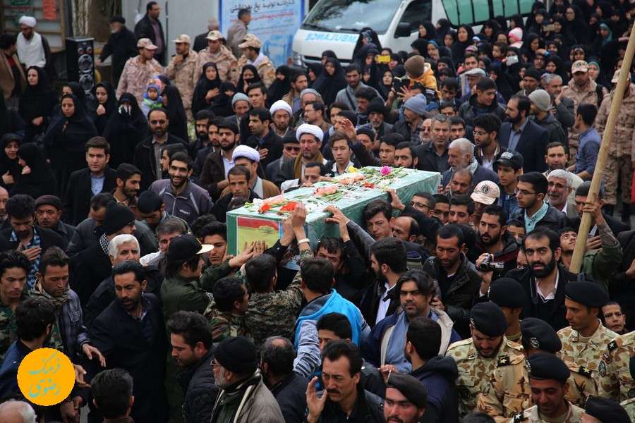 تشییع و خاکسپاری پیکر شهید مدافع حرم «علی حیدری» در شیراز