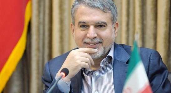 زبان فارسی مهم‌ترین عامل پاسداری از هویت ملی ایران است