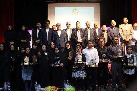 از ۳۸ برگزیده استانی هفتمین جشنواره کتابخوانی رضوی تقدیر شد