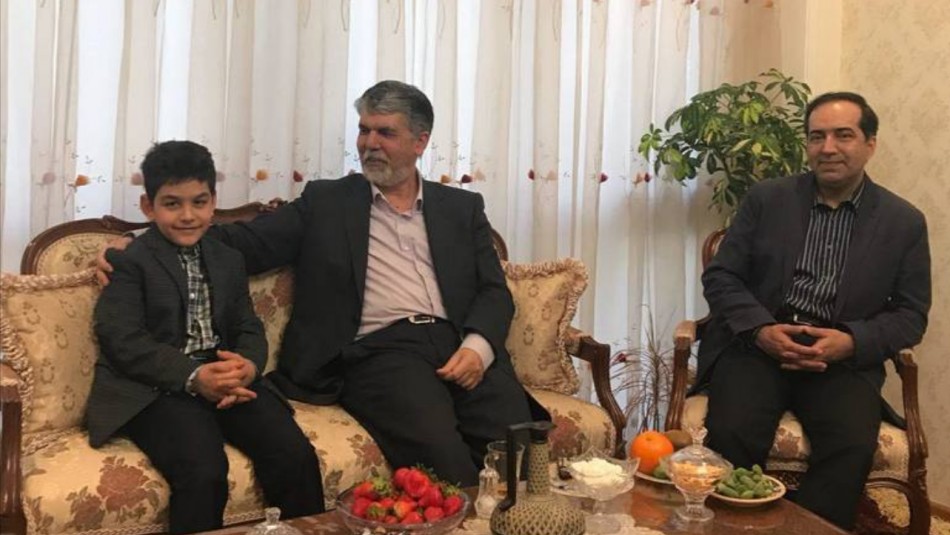 وزیر فرهنگ و ارشاد اسلامی به منزل مرحوم رضا مقدسی رفت