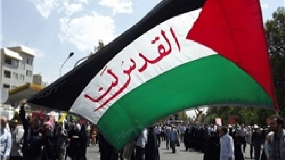 تجمع زائران و مجاوران بارگاه منور رضوی در دفاع از مردم فلسطین