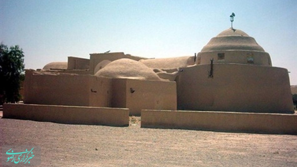 اولین قدمگاه علی بن موسی الرضا(ع) در استان یزد قدمگاهی ملقب به مسجد بیرون ابرکوه