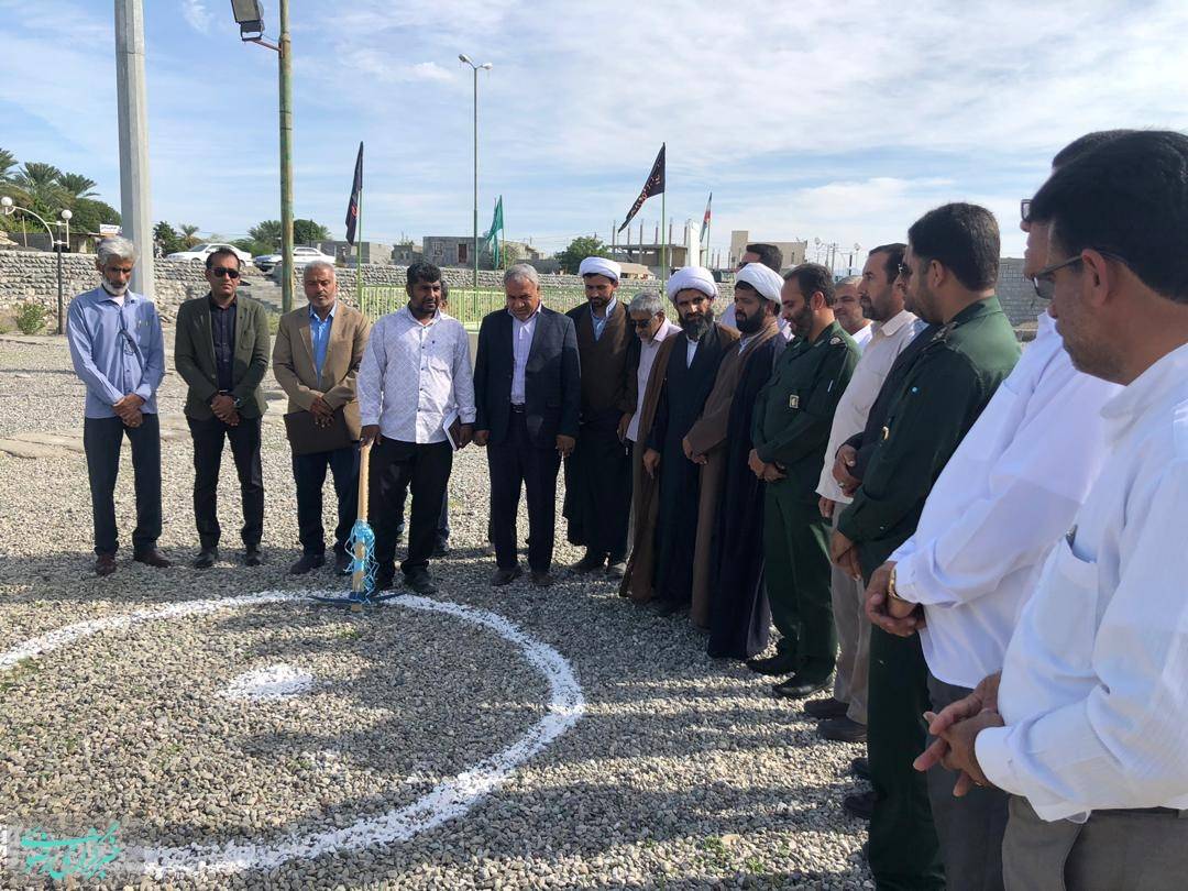 آغاز عملیات احداث یک باب مسجد در شهر سندرک میناب