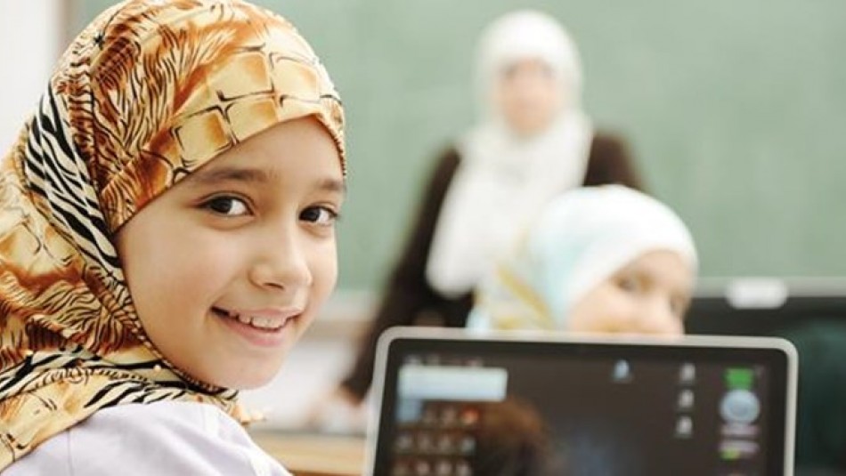 چالش حجاب معلمان در مدارس آلمان/ مخالفت وزیر با روزه‌داری دانش‌آموزان مسلمان