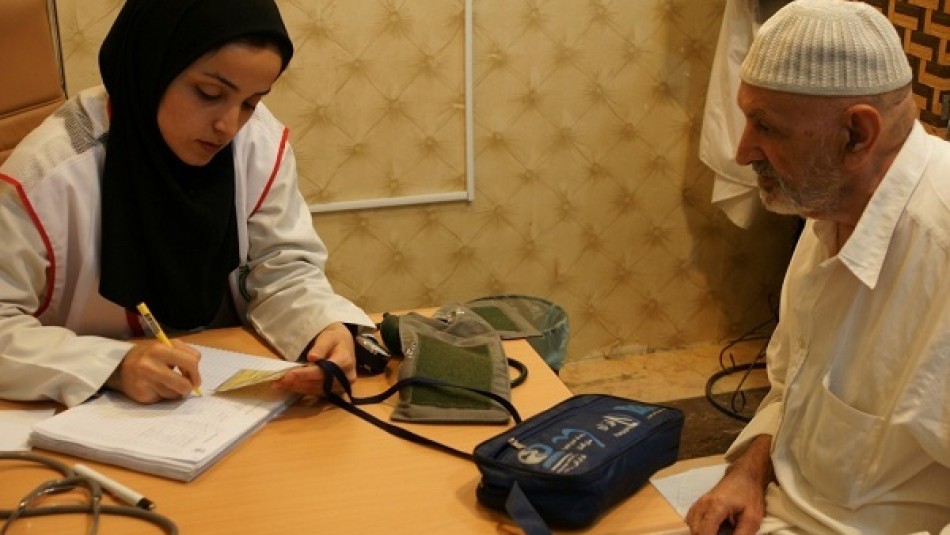آمادگی کادر درمانی در مطب‌ها و درمانگاه‌ها قبل از ورود زائران به مکه