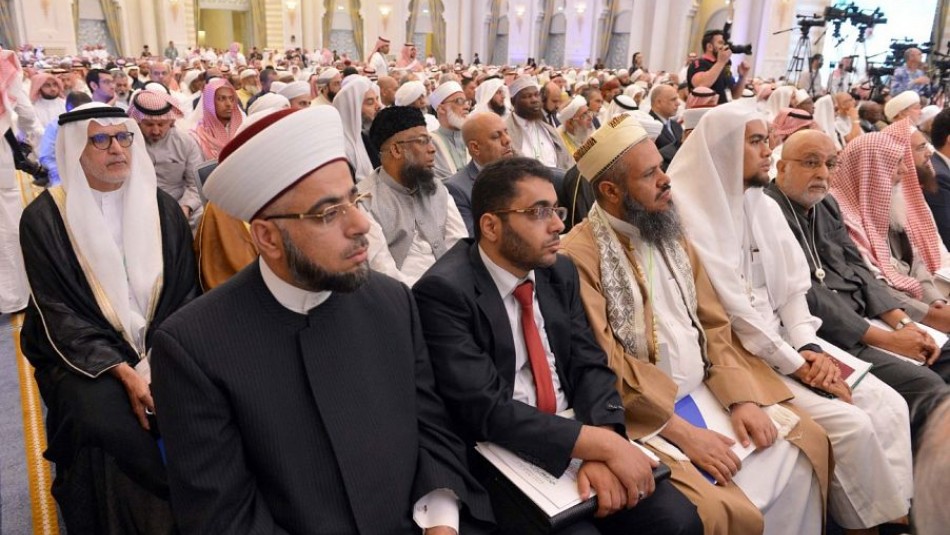 مناسبت های دینی بسترهای ارتباطی مهمی در پیوند زدن مسلمانان هستند