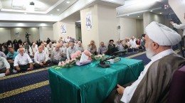 زائران ایرانی میلاد امام موسی کاظم (ع) را در مکه جشن گرفتند