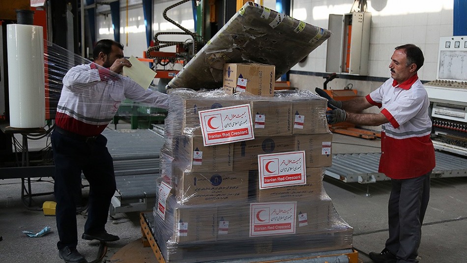 محموله ۱۶۰ تنی دارو و تجهیزات درمانی هلال احمر به عراق ارسال شد