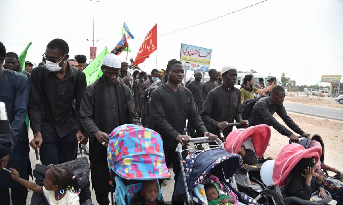 حضور شیعیان نیجریه درپیاده روی عظیم اربعین حسینی(ع)