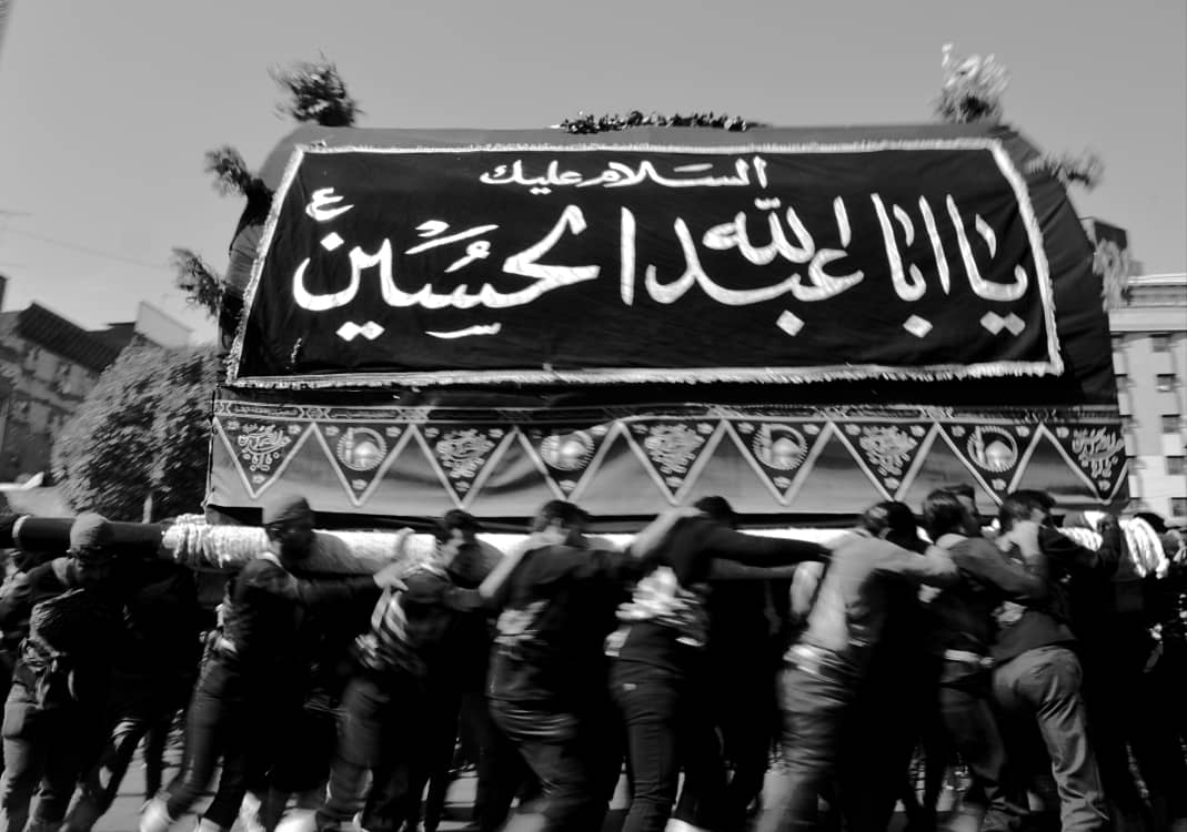 عزاداری روز اربعین حسینی در خیابان های اطراف حرم مطهر رضوی