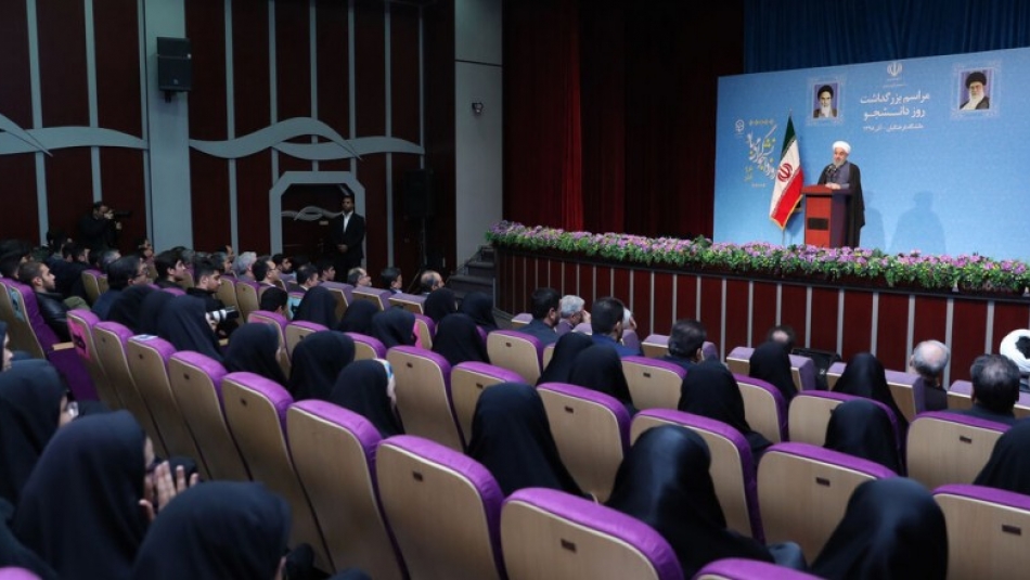 روحانی: نقد دانشجو باید بی‌محابا و در عین حال با محتوا باشد