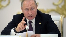 پوتین رئیس نهاد مالیاتی فدرال را به عنوان نخست‌وزیر روسیه پیشنهاد داد