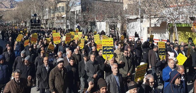 راهپیمایی گسترده مردم استان سمنان در حمایت از اقتدار و صلابت نظام