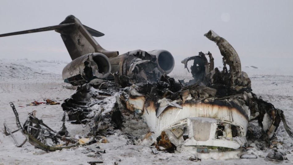 نیروهای آمریکا اجساد سرنشینان هواپیمای ساقط شده در افغانستان را بردند