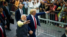 دونالد ترامپ وارد هند شد