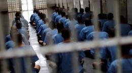 تمامی فعالیت های اجتماع محور در زندان ها تعلیق شد