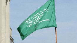 عربستان: کشورها تا مشخص شدن وضعیت کرونا برای حج برنامه ریزی نکنند