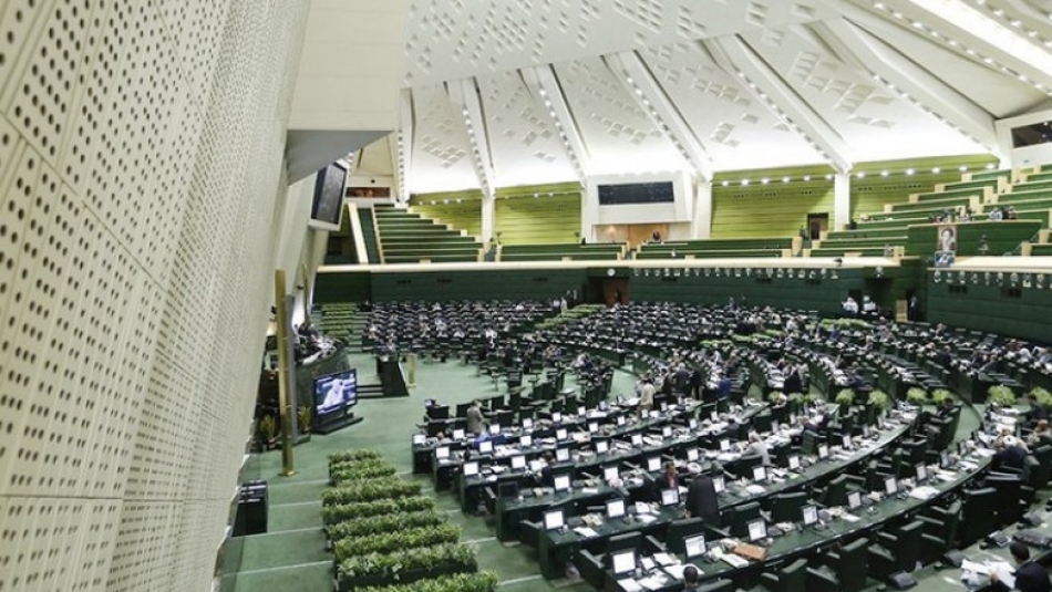آغاز جلسه علنی مجلس/گزارش سقوط هواپیمای تهران یاسوج در دستور کار پارلمان
