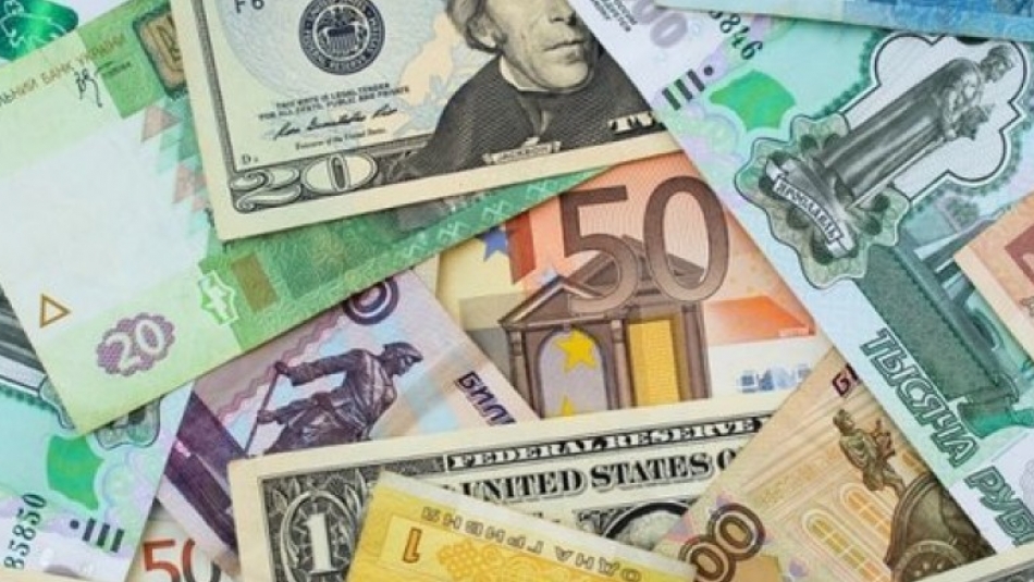 قیمت دلار و یورو در ۱۴ مرداد