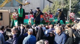 تشییع باشکوه پیکر شهدای حمله تروریستی در شیراز