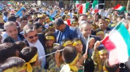 فیلم/حضور وزیر فرهنگ در راهپیمایی ۱۳ آبان بیرجند