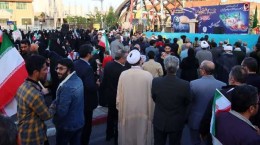 تجمع مردمی در حمایت از عملیات غرورآفرین "وعده صادق" در سمنان + عکس