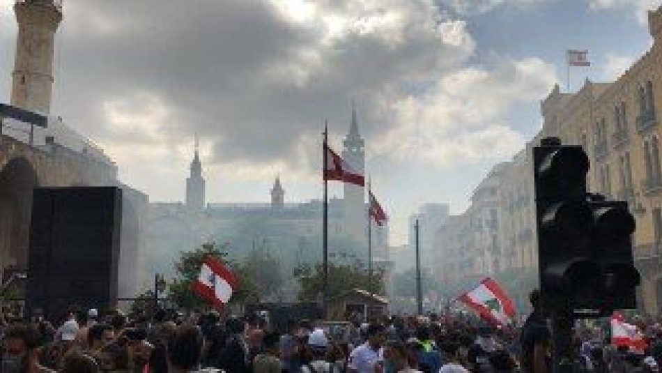 تلاش معترضان برای ورود به پارلمان و وزارت خارجه لبنان