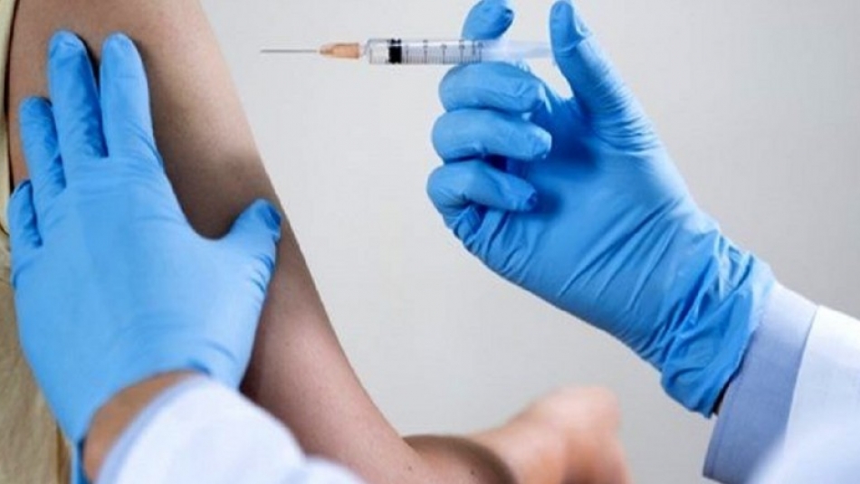 واکسن ایرانی کرونا زودتر از اواخر خرداد به دست مردم نمی‌رسد