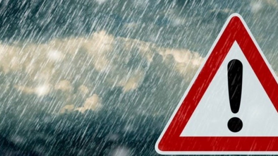 وضعیت آب و هوای ۲۳ فروردین؛  تداوم بارش باران در اکثر مناطق کشور