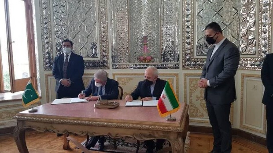ایران و پاکستان تفاهم نامه ایجاد بازارچه های مرزی مشترک را امضاء کردند