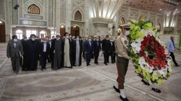 پیگیری موضوعات حج امسال در مرقد امام خمینی (ره)