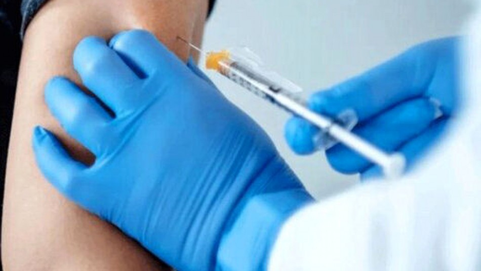 احتمال تزریق ۳ دوز واکسن برای هر ایرانی