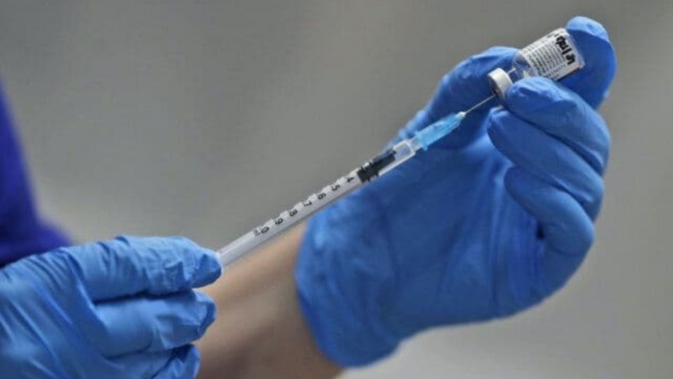 توضیحات وزارت بهداشت درباره نحوه ورود انواع واکسن‌های کرونا به کشور