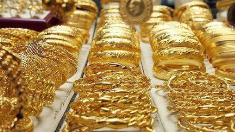 وضعیت بازار طلا و سکه امروز یکشنبه ۱۸ مهر/ سکه ۹۵ هزار تومان ارزان شد