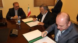 امضای تفاهمنامه ازسرگیری اعزام زائران ایران و سوریه