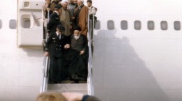 فیلم/مراسم سالروز ورود امام خمینی (ره) در فرودگاه مهرآباد