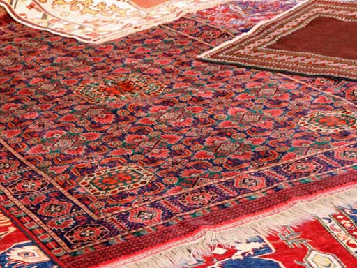 تولید 1500 متر مربع فرش دستباف در مازندران