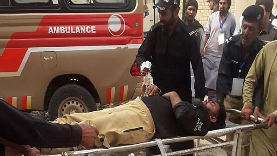 انفجار بمب در پاکستان/ یک نفر کشته و ۸ تَن زخمی شدند