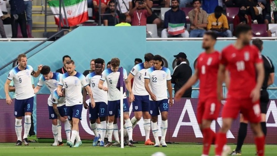 شکست یک نیمه‌ای ایران مقابل انگلیس