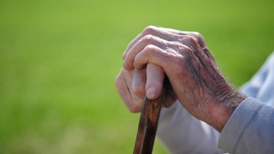 مراکز بهداشتی مشهد خدمات مراقبتی رایگان به سالمندان ارائه می‌دهد