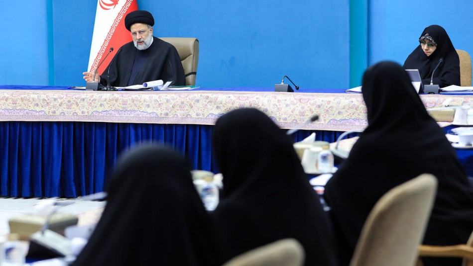 ستاد ملی زنان بر پیگیری و اجرای قوانین و برنامه‌ها تمرکز کند