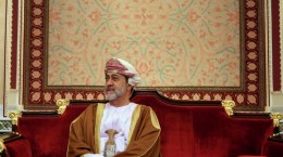 سلطان عمان پیام مکتوبی به ولیعهد کویت ارسال کرد