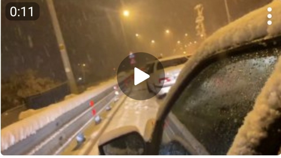 تصاویری از بارش برف شدید در جاده چالوس  