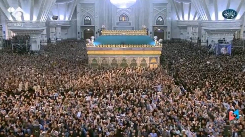 فیلم/لحظۀ ورود رهبر انقلاب به مراسم سالگرد ارتحال امام  